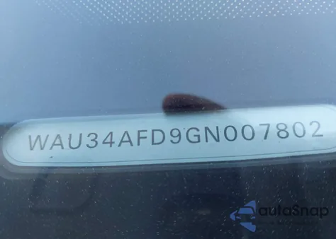 2016 Audi A8 L 3.0T z USA, uszkodzony, nr VIN WAU34AFD9GN007802